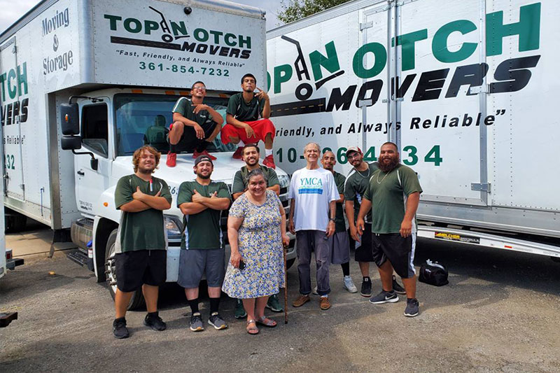 moving company with crew and customers
